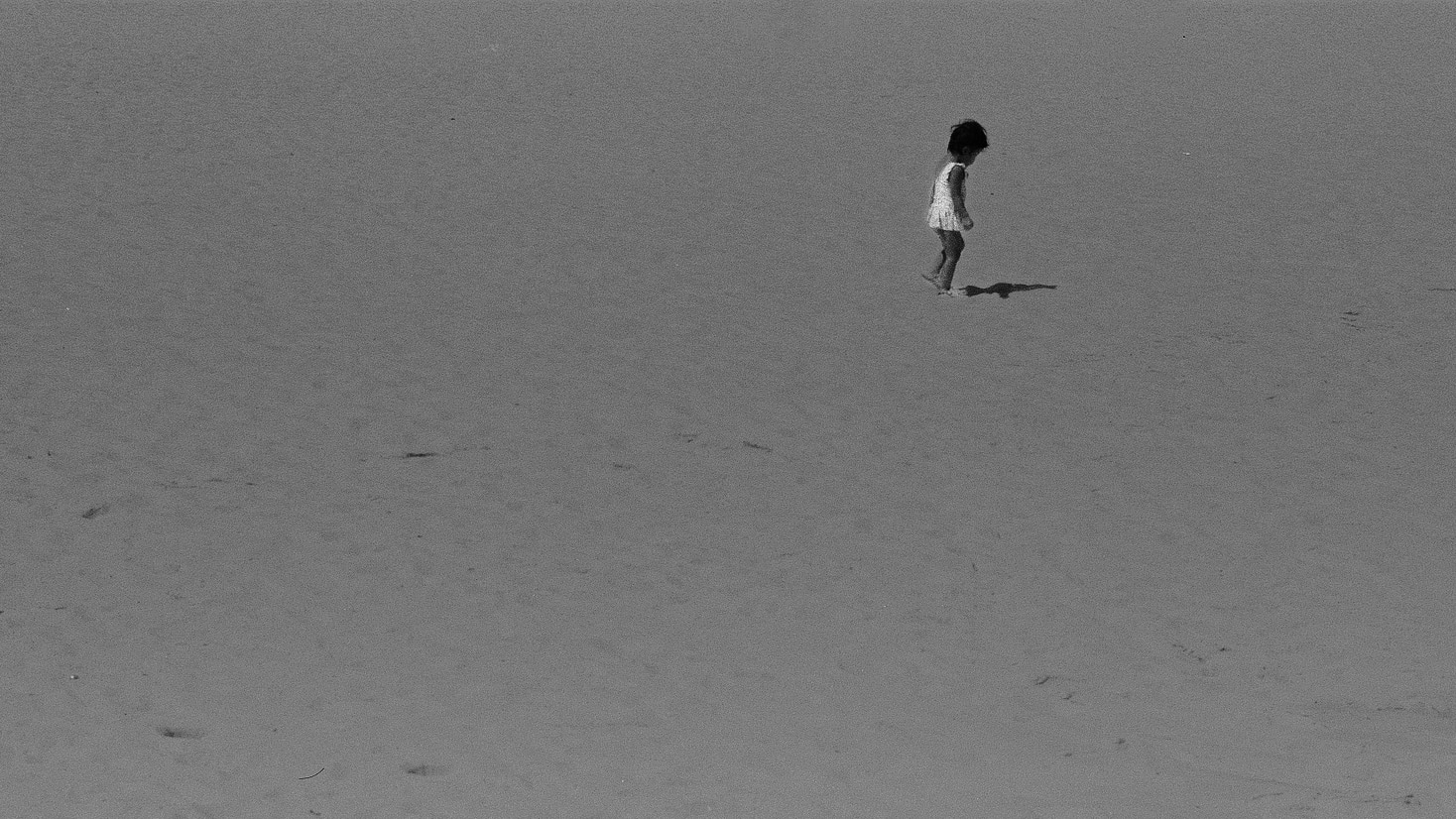 Louis Larrouturou - Art Direction JAPAN BLACK & WHITE